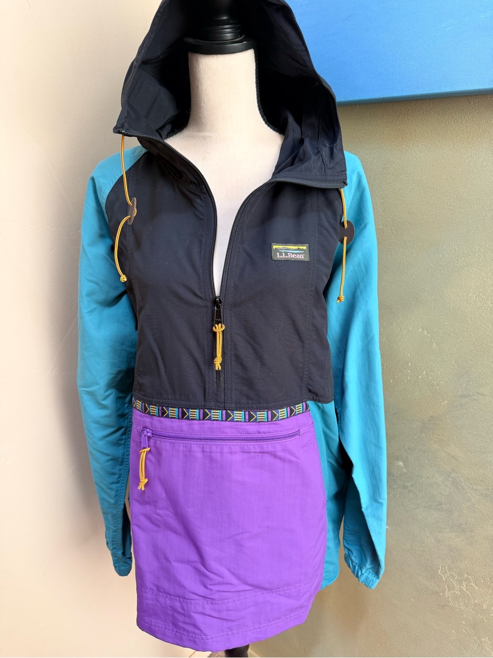 L.L. Bean Women's Black/Teal/Purple Hooded Utility Anorak